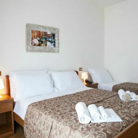 Umberto Hotel